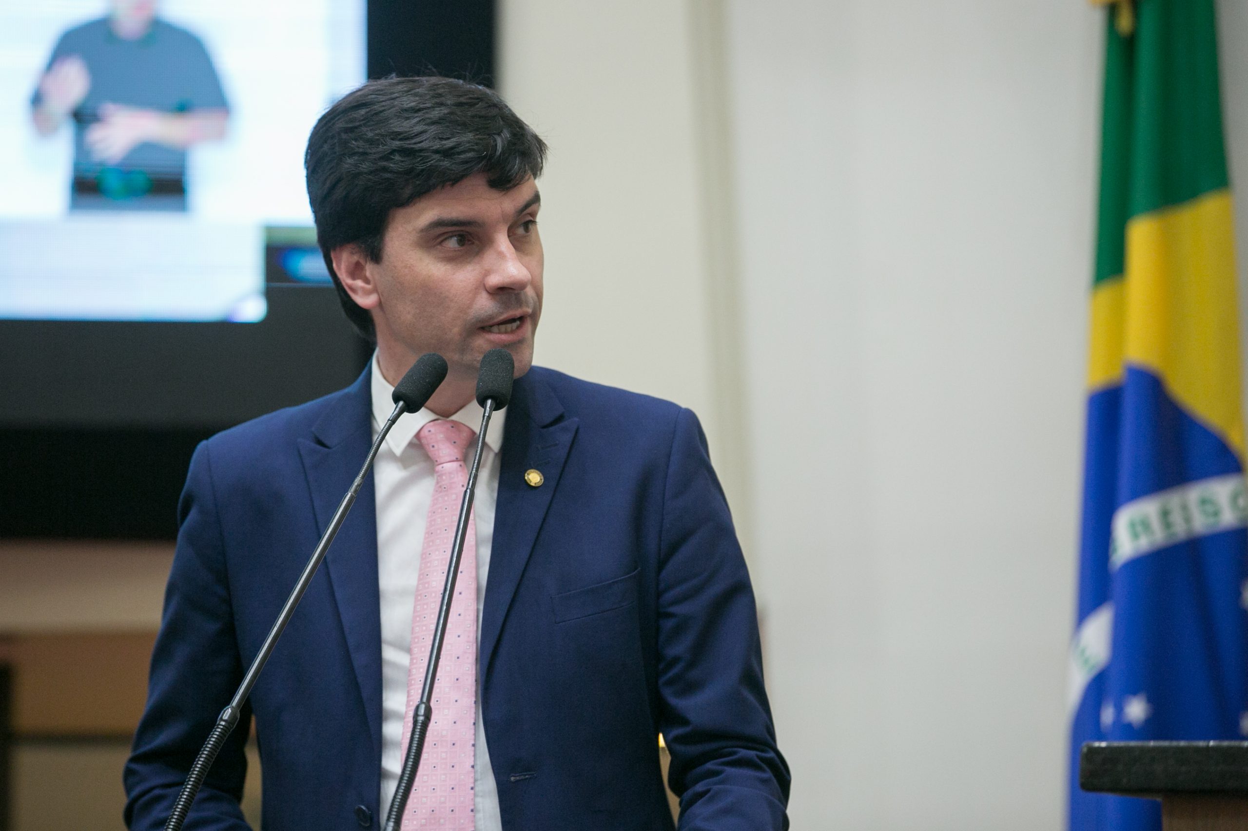 Delegado Ulisses Gabriel faz balanco de suas açoes no Legislativo catarinense