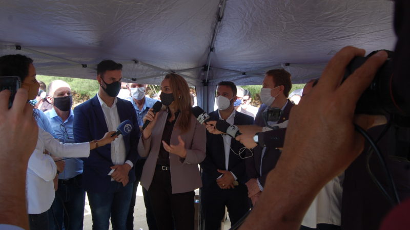 Governadora Daniela Reinehr visitou a Barra do Camacho em Jaguaruna