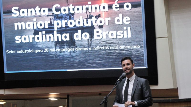 Deputado reivindica manutenção da sardinha em conserva na LETEC