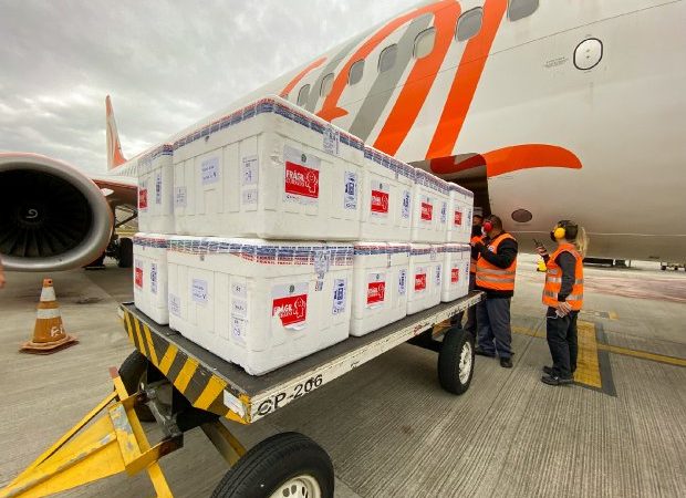 Estado recebe 394 mil doses de vacina contra a Covid-19 entre terça e quarta-feira