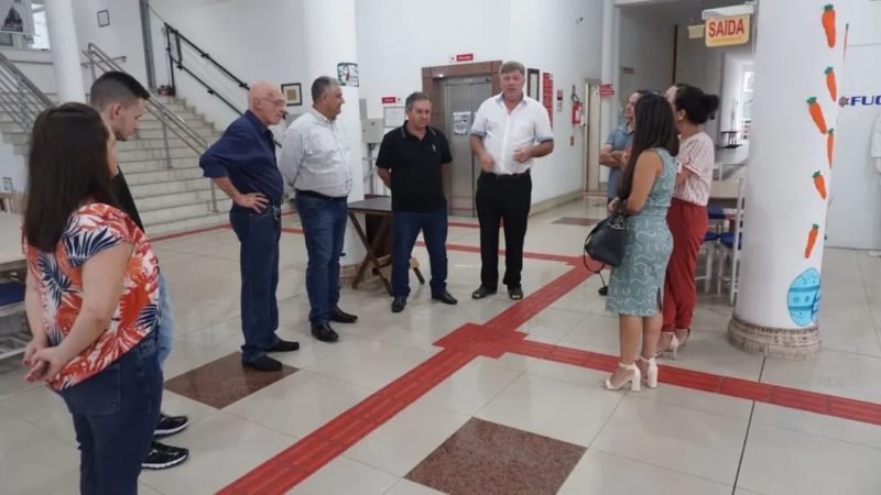 Prefeito de Sangão visita FUCAP/Univinte