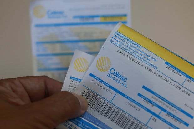 Celesc alerta para golpes em faturas enviadas por e-mail