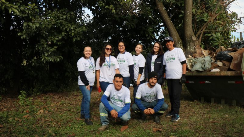 Mutirão de limpeza no Rio da Madre recolhe toneladas de lixo e área será revitalizada