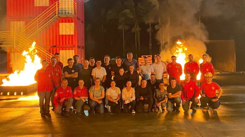 Escola de Formação de Bombeiros Voluntários de Balneário Rincão Visitou as Bases de Jaraguá do Sul e Indaial