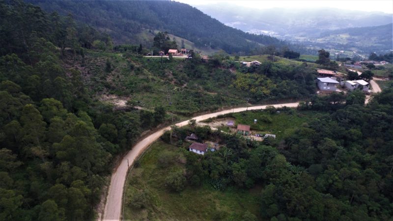 Tubarão Saneamento realiza interligação de rede de água no Caruru