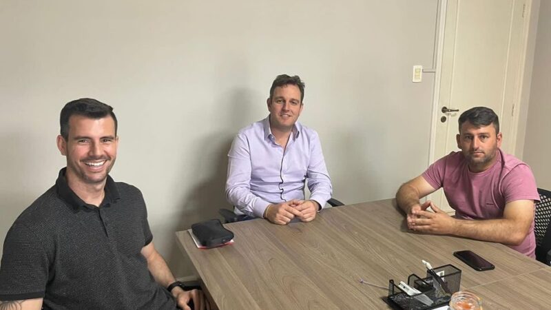 Prefeito e Vice Visitam Deputado Ricardo Guidi