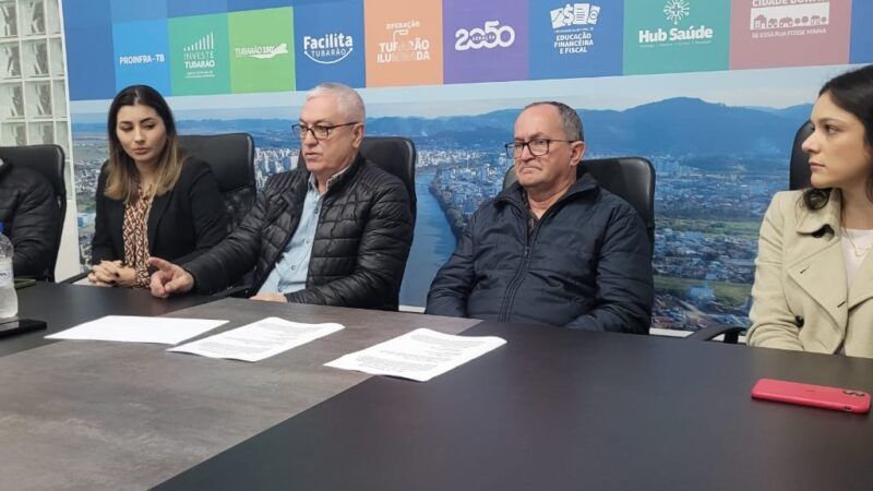 Prefeito reúne servidores designados como gestores das secretarias e das fundações municipais