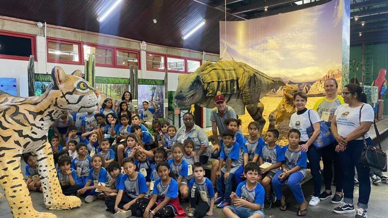 Crianças e Adolescentes do SCFV visitam o Museu de Zoologia da UNESC