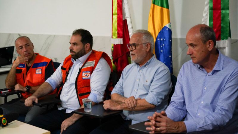 Presidente da CASAN pede desculpas pelos prejuízos aos moradores e promete vistoria geral nos reservatórios