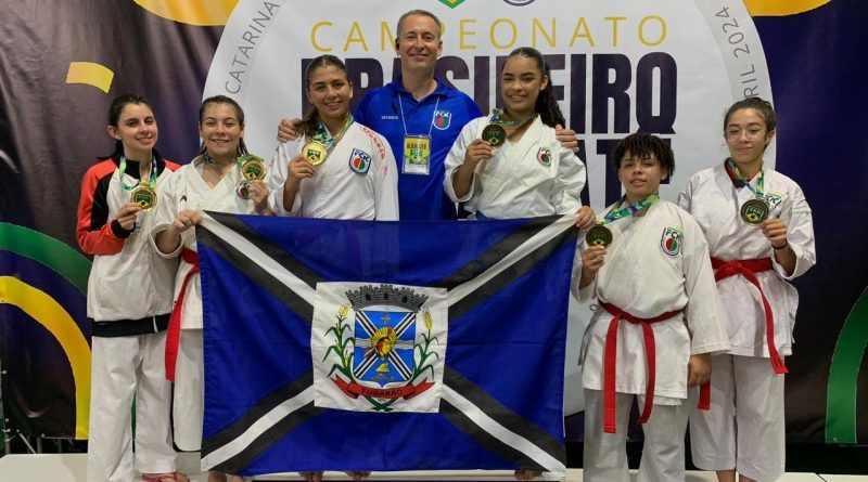 Equipe de Tubarão Brilha no Brasileiro de Karatê