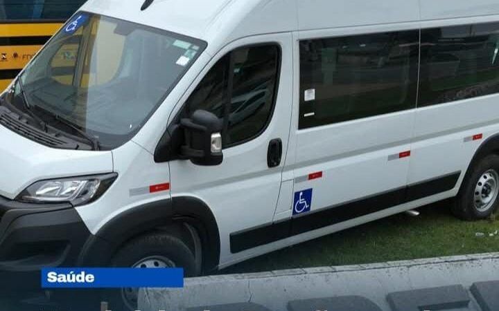 Município de Sangão recebe nova van para transporte de pacientes 